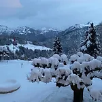 & In Interlaken מלון ביטנברג