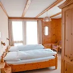 & In Interlaken Ξενοδοχείο
