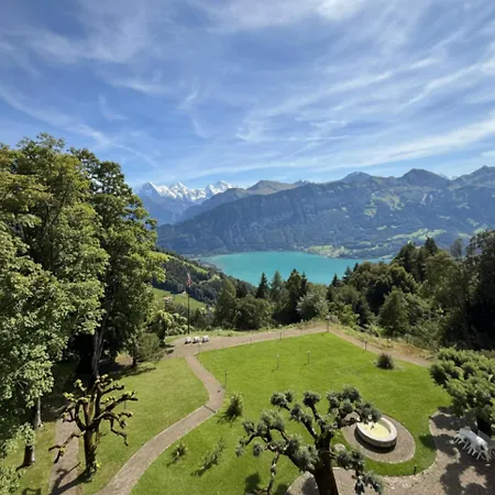 فندق & In Interlaken 4*