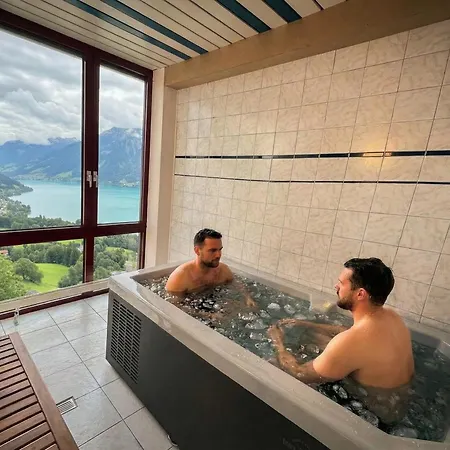 호텔 & In Interlaken