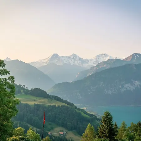 & In Interlaken 4* Беатенберг