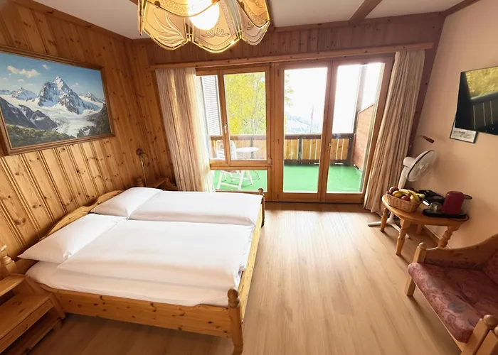 Hotel & In Interlaken