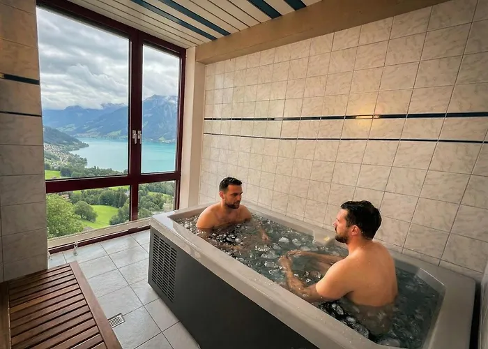 Hotel & In Interlaken