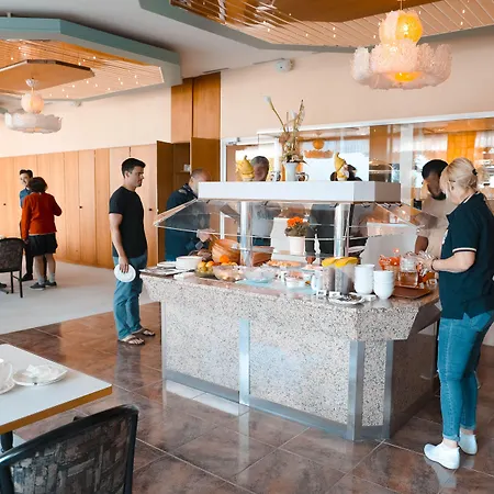 & In Interlaken מלון